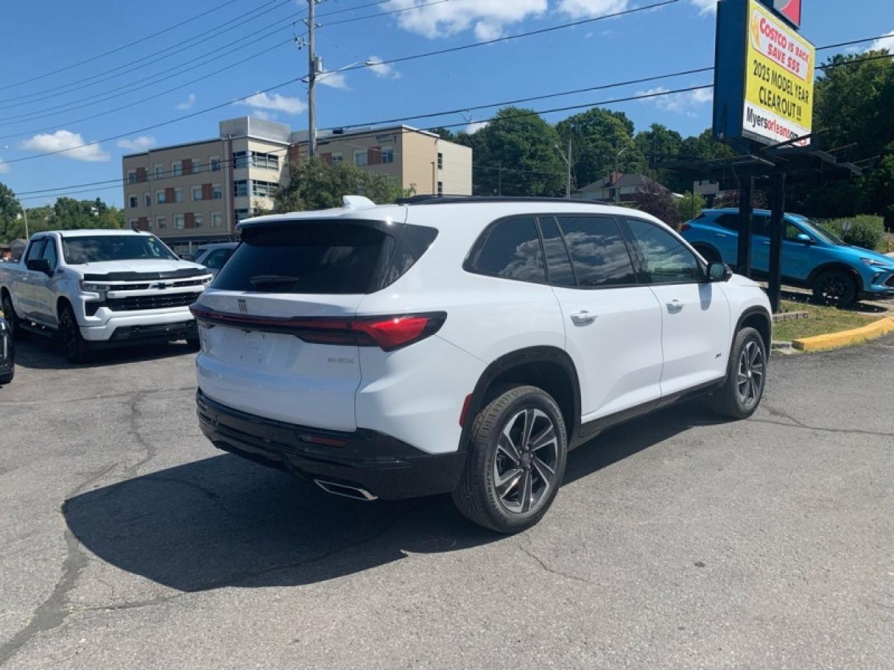 2026 Buick Enclave Sport Touring  - Premium Audio Photo