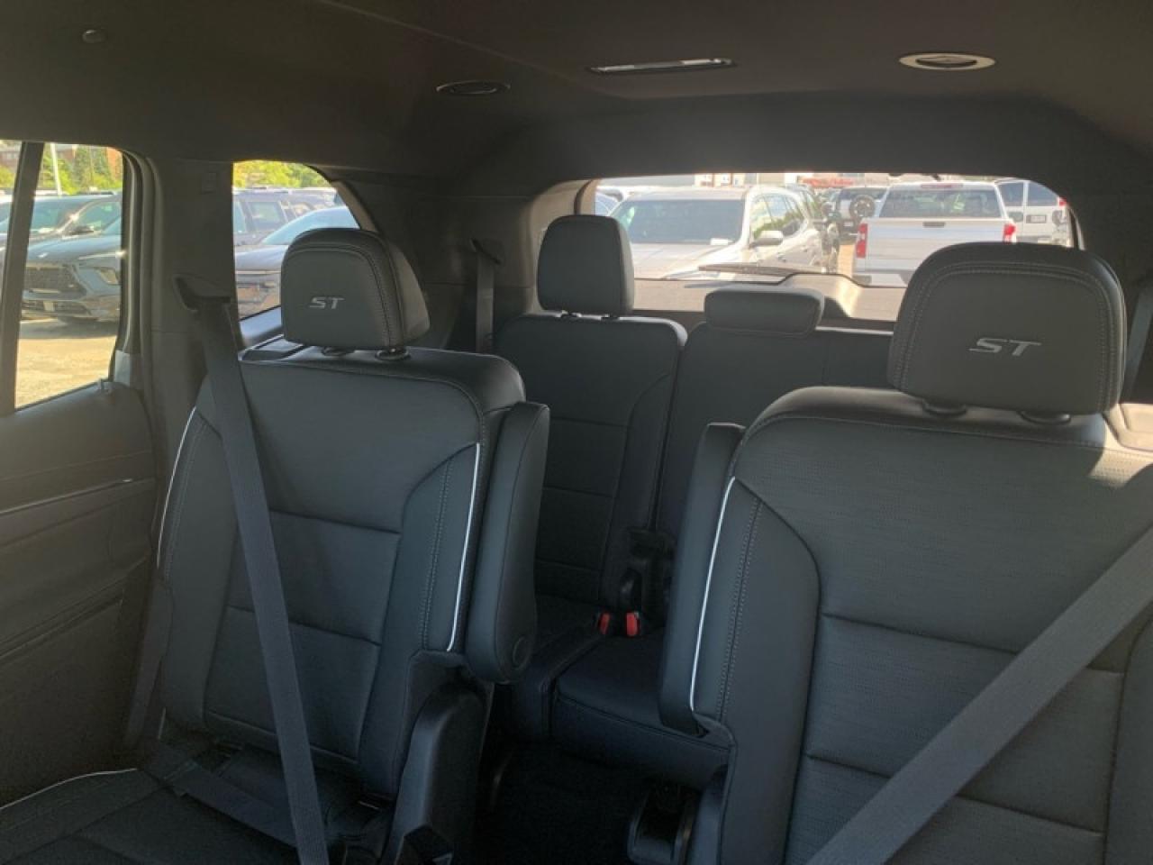 2026 Buick Enclave Sport Touring  - Premium Audio Photo