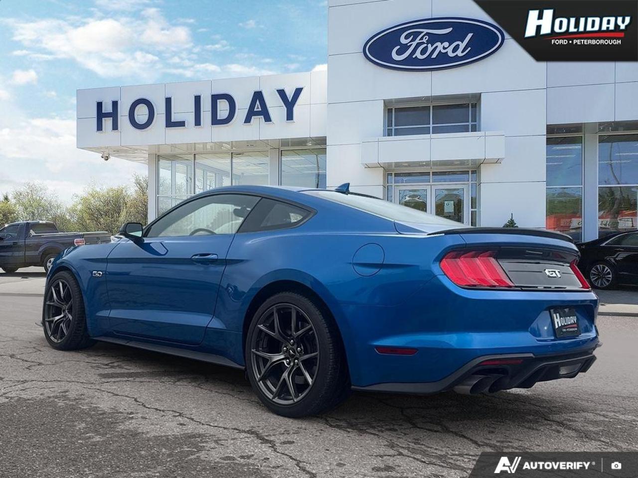 2020 Ford Mustang GT Premium Photo3