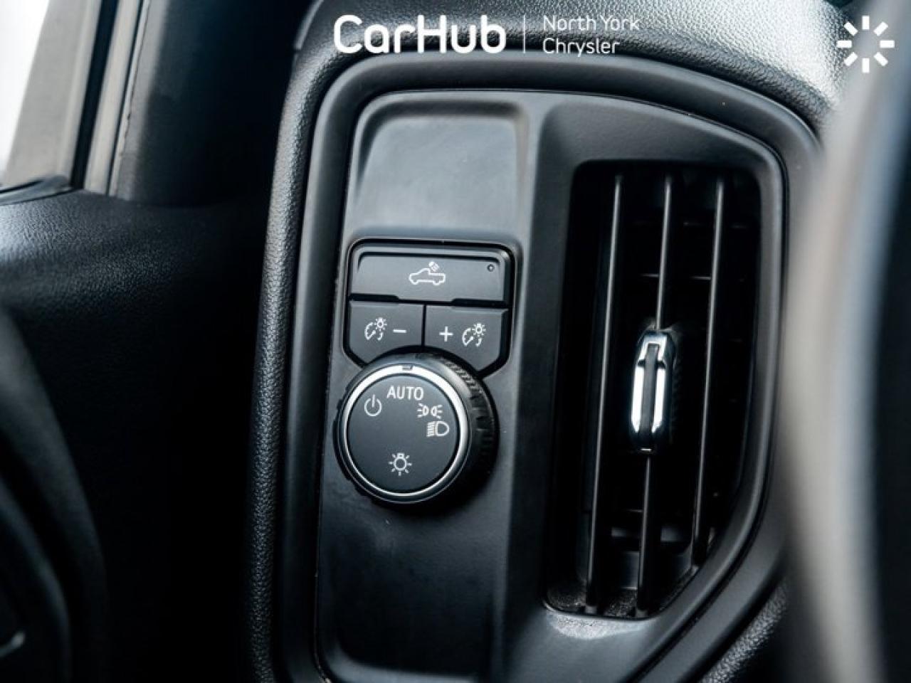 2023 Chevrolet Silverado 1500 2WD Work Truck 140" Apple CarPlay Android Auto Photo