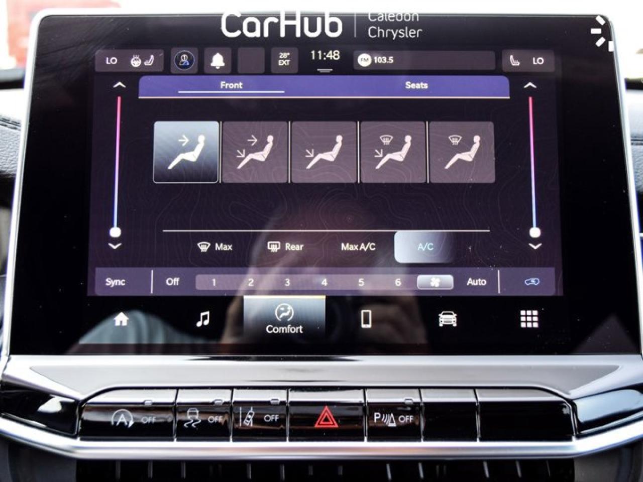 2024 Jeep Compass (RED) Edition 4x410.1"Display Blind Spot Remote start Photo2