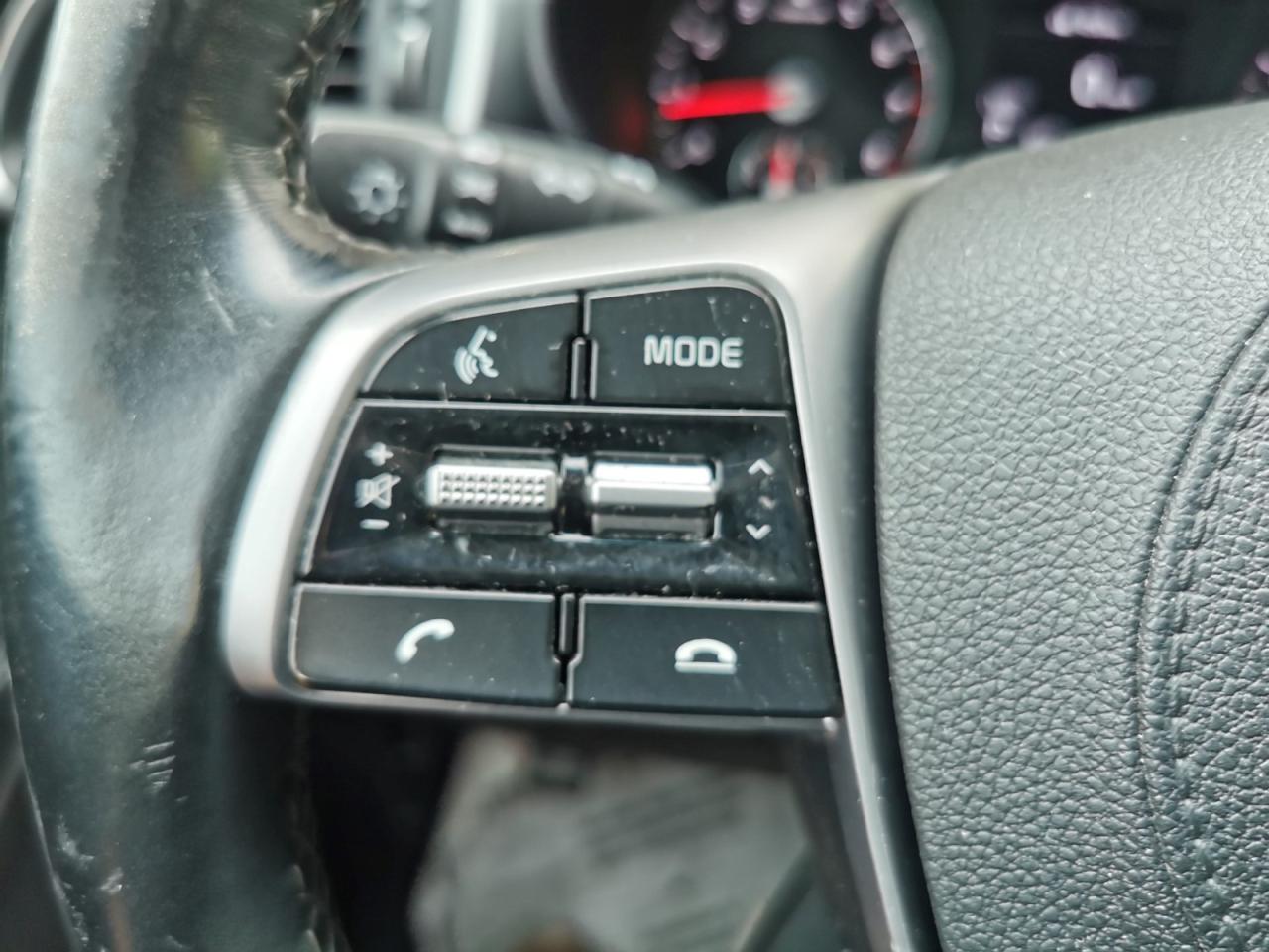 2019 Kia Sorento LX AWD - Photo #12