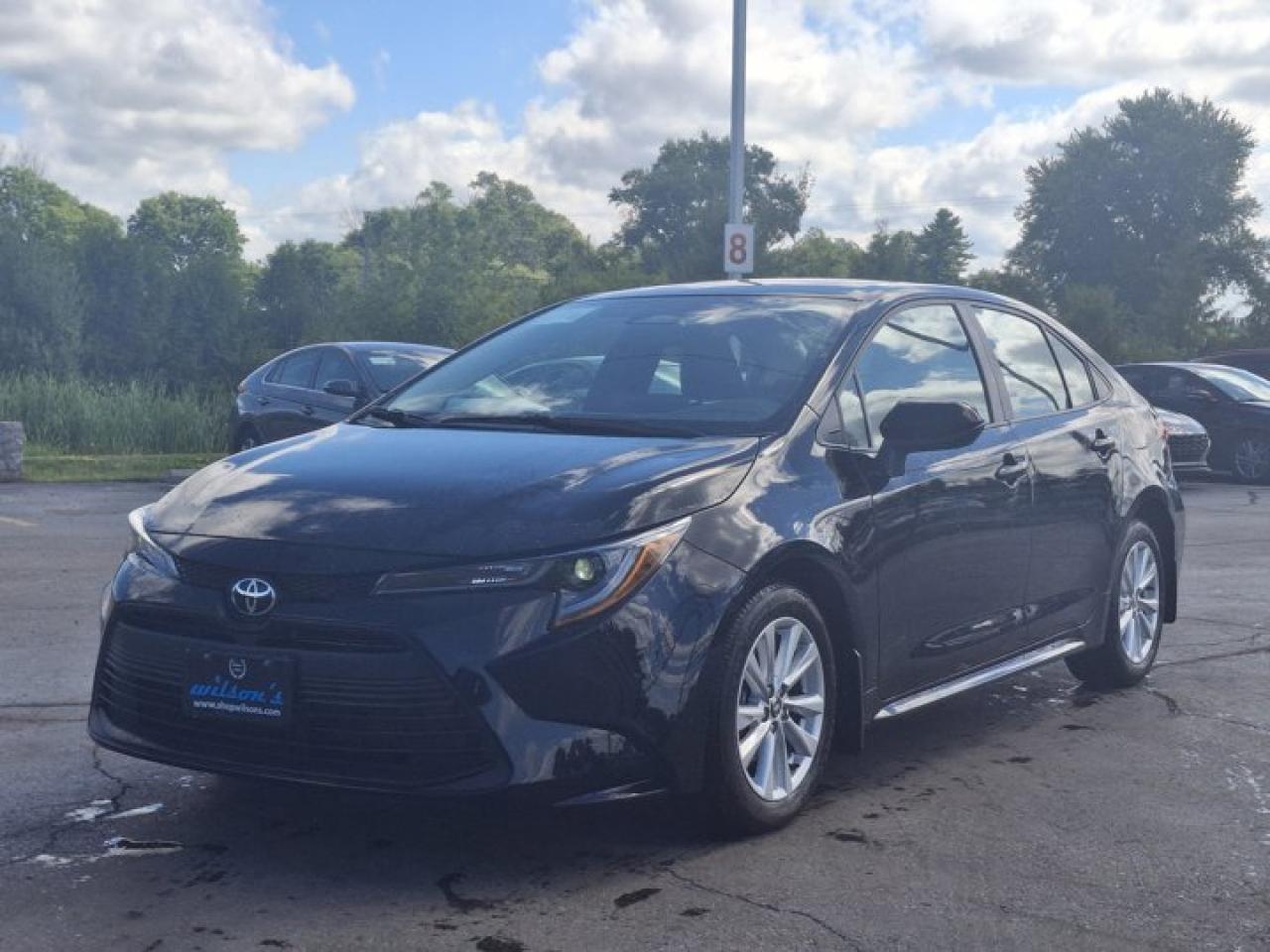 Used 2024 Toyota Corolla LE Upgrade | Sunroof | Heated Seats | Radar Cruise | Rear Camera | Bluetooth | Alloy Wheels | for sale in Guelph, ON