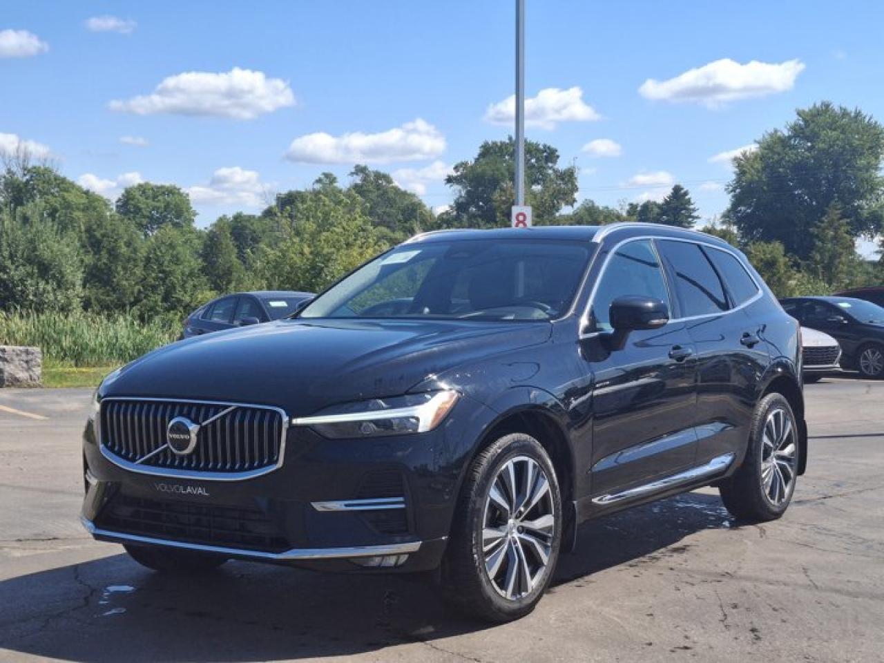 Used 2022 Volvo XC60 Inscription AWD | Leather | Sunroof | Nav | Adaptive Cruise | and More ! for sale in Guelph, ON