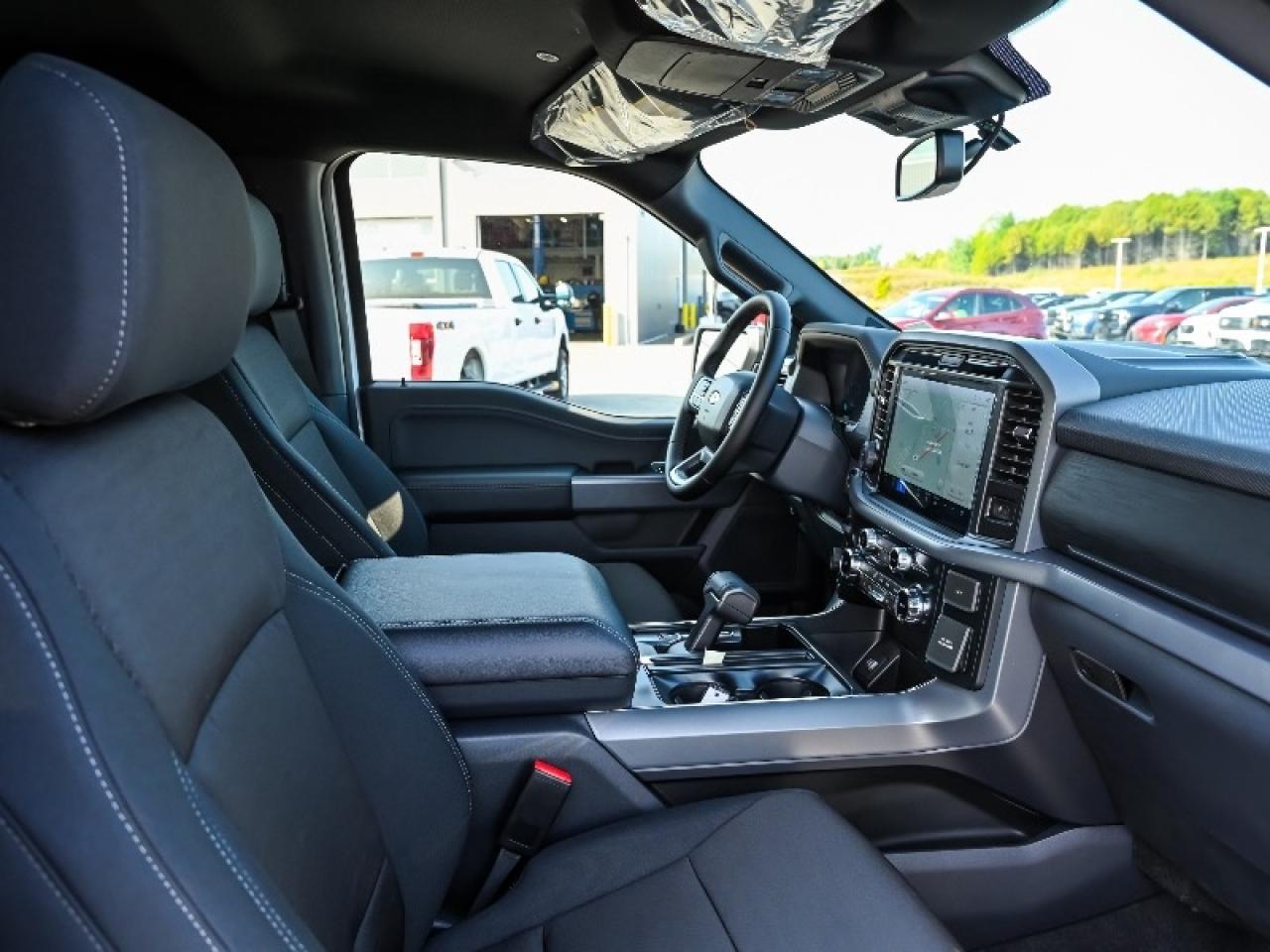 2025 Ford F-150 XLT Photo