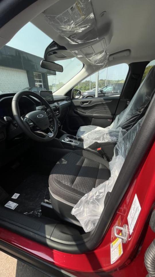 2025 Ford Escape Active Photo