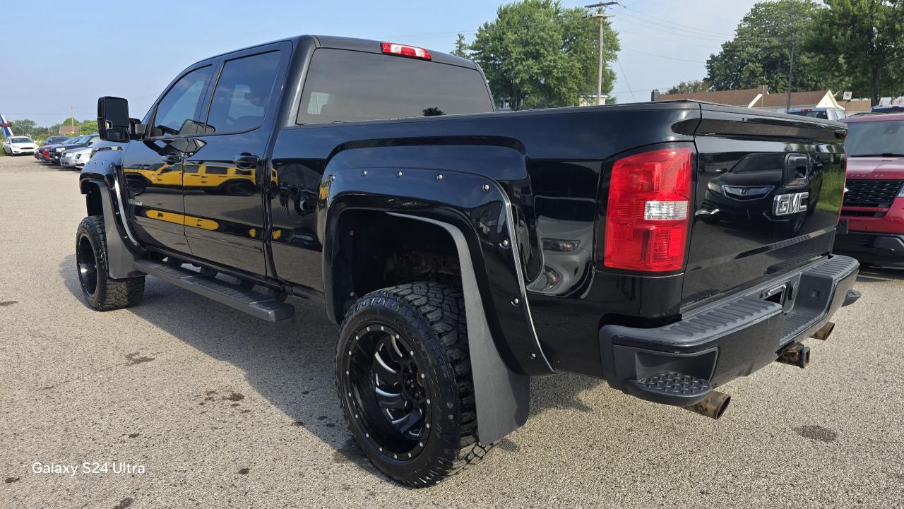2017 GMC Sierra 1500 SLE - Photo #3