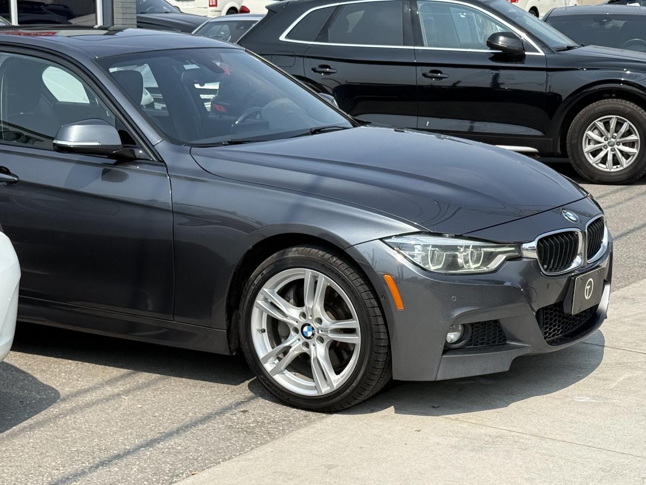 2018 BMW 3 Series 330i //M SPORT | SUNROOF | LOADED Photo