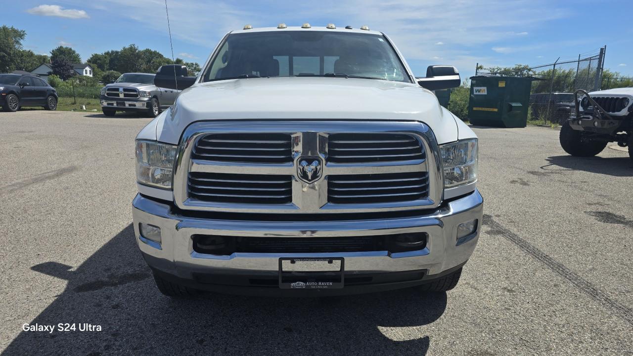 2017 RAM 3500 SLT - Photo #8