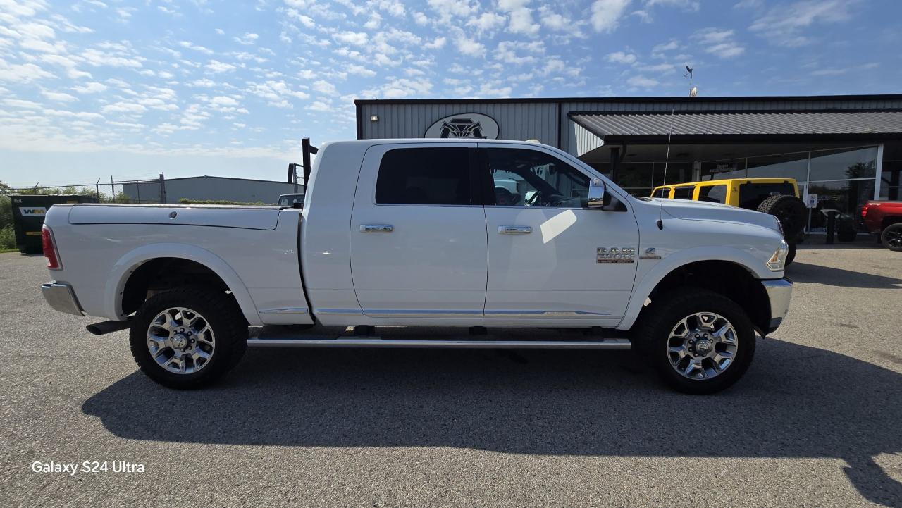 2017 RAM 2500 Limited - Photo #6