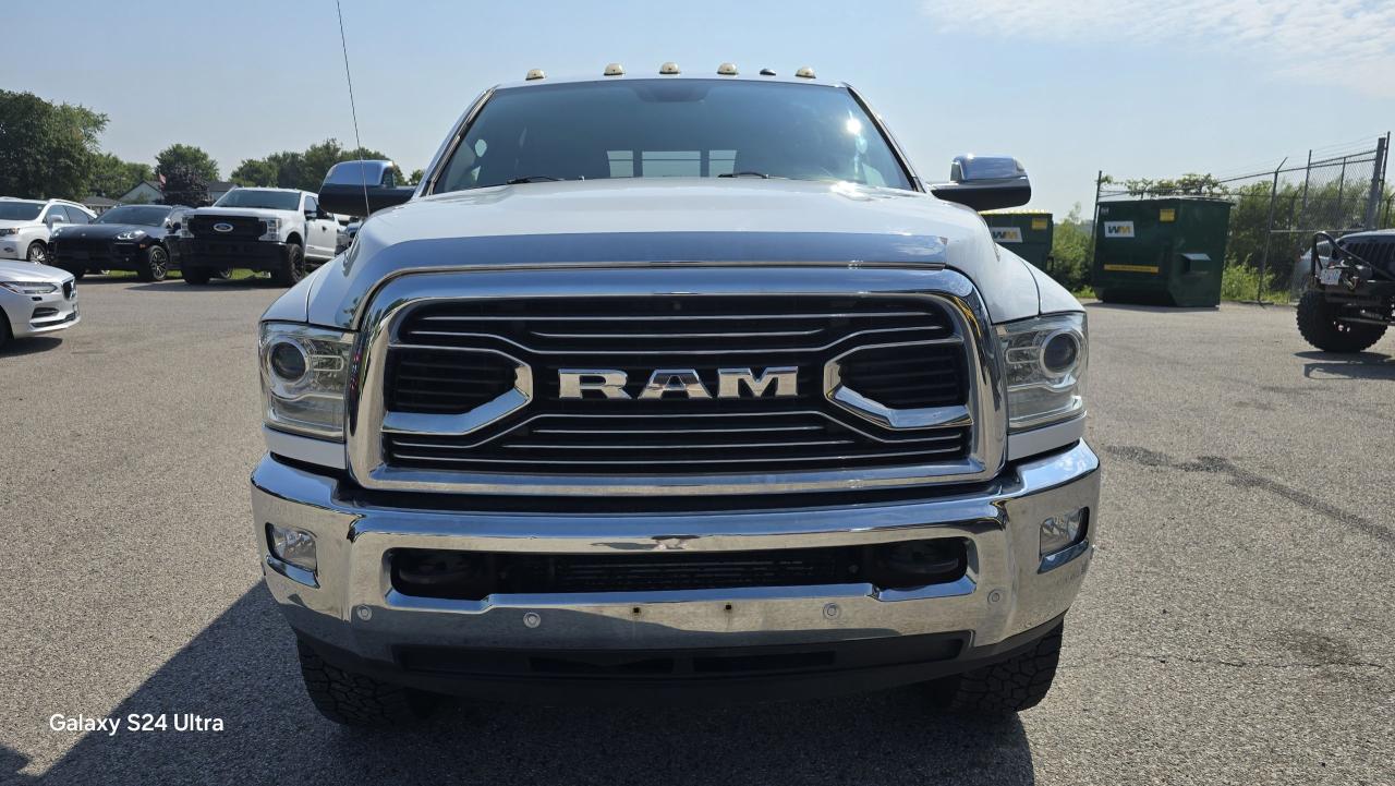2017 RAM 2500 Limited - Photo #7