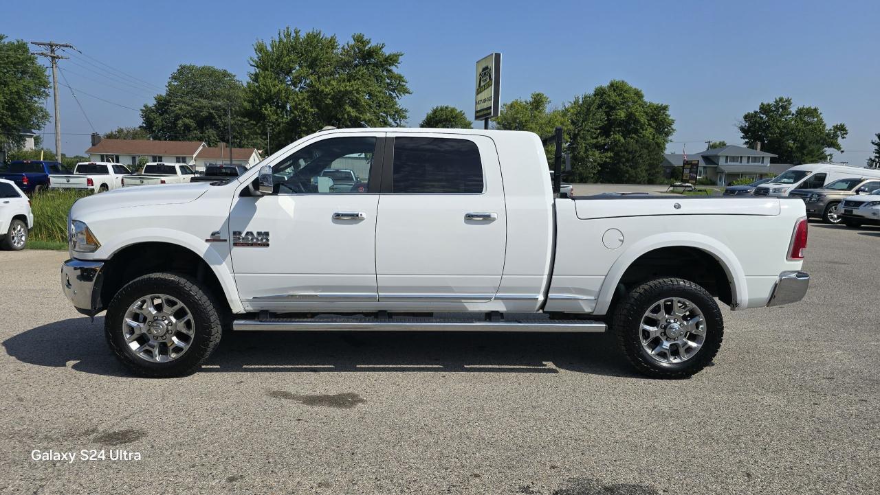 2017 RAM 2500 Limited - Photo #2
