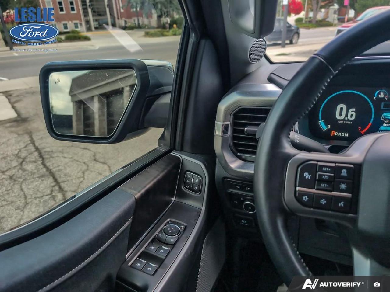 2022 Ford F-150 Lariat 4WD SuperCrew 5.5' Box Photo