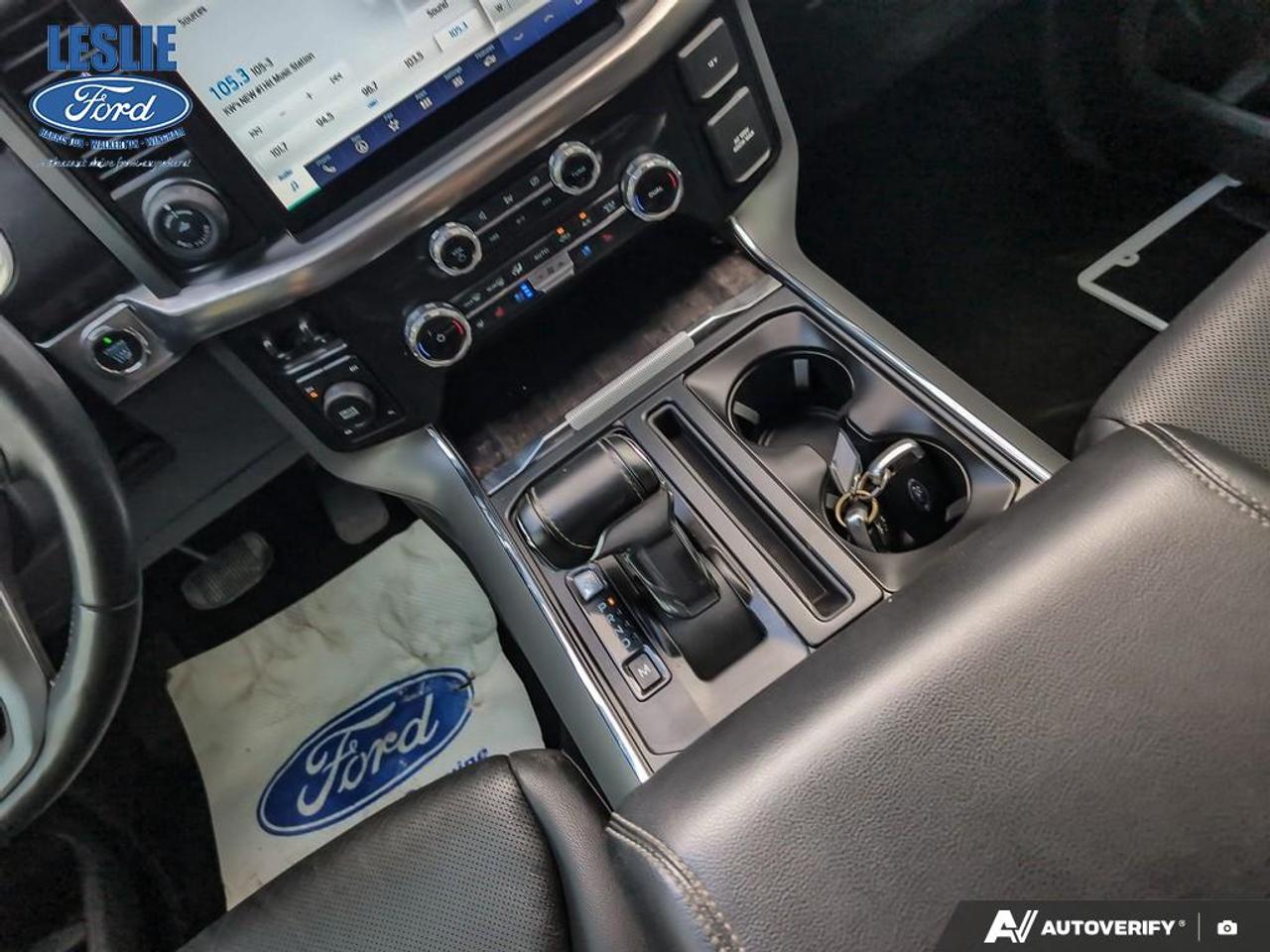 2022 Ford F-150 Lariat 4WD SuperCrew 5.5' Box Photo