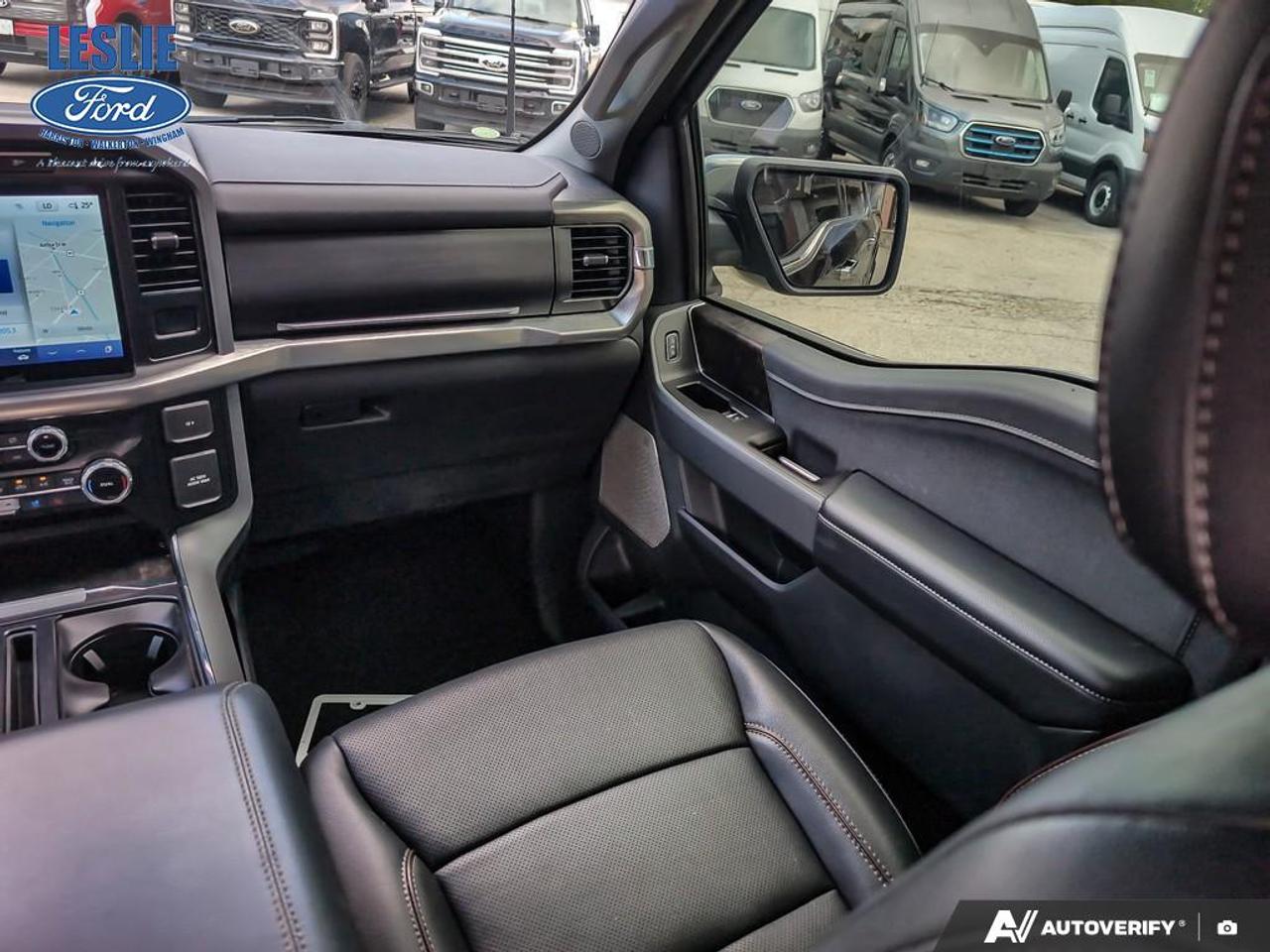 2022 Ford F-150 Lariat 4WD SuperCrew 5.5' Box Photo