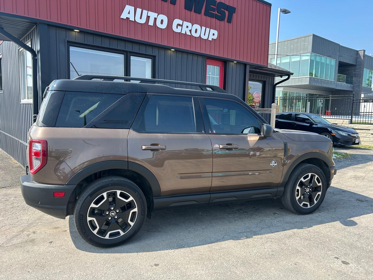 2022 Ford Bronco Sport Outer Banks - Photo #3