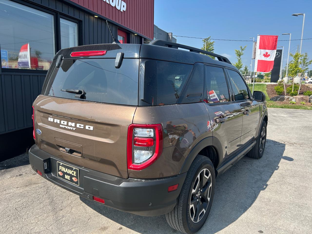 2022 Ford Bronco Sport Outer Banks - Photo #2