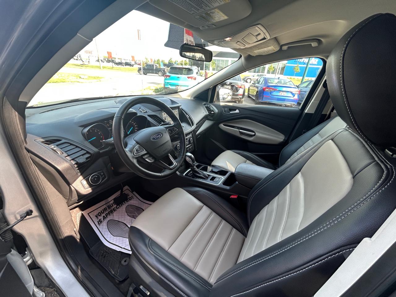 2019 Ford Escape SEL - Photo #7