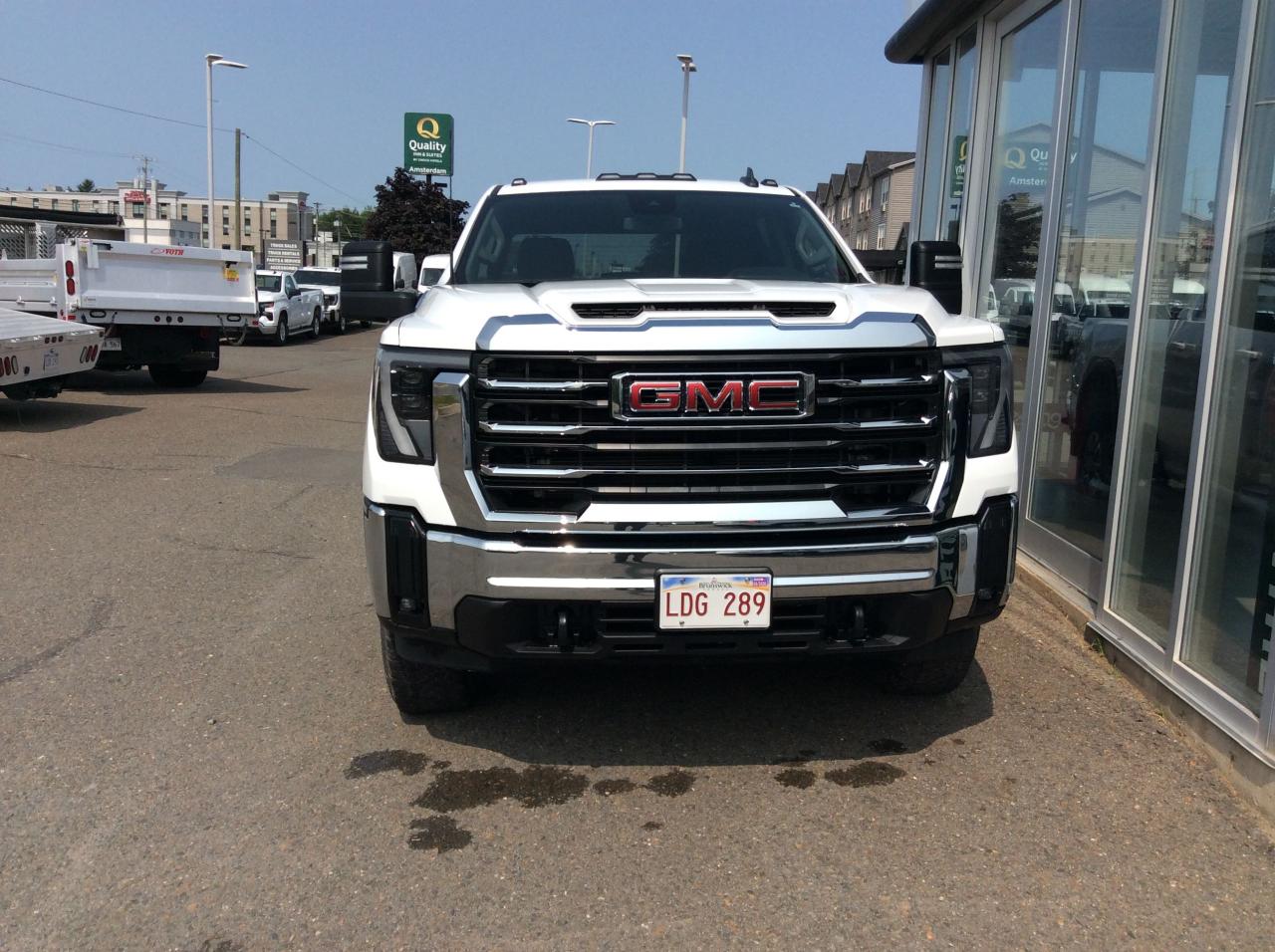 2024 GMC Sierra 3500 SLE Photo