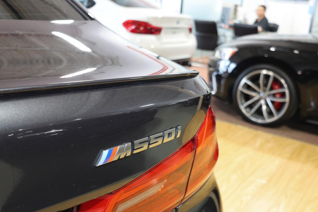 2019 BMW 5 Series M550i xDrive - HEADSUP|MASSAGE|BLINDSPOT|360CAM - Photo #6