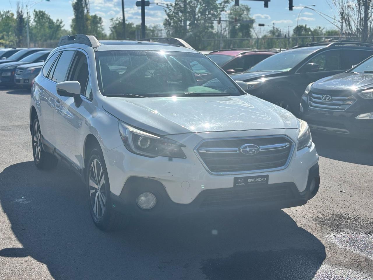 2018 Subaru Outback LIMITED - Photo #2