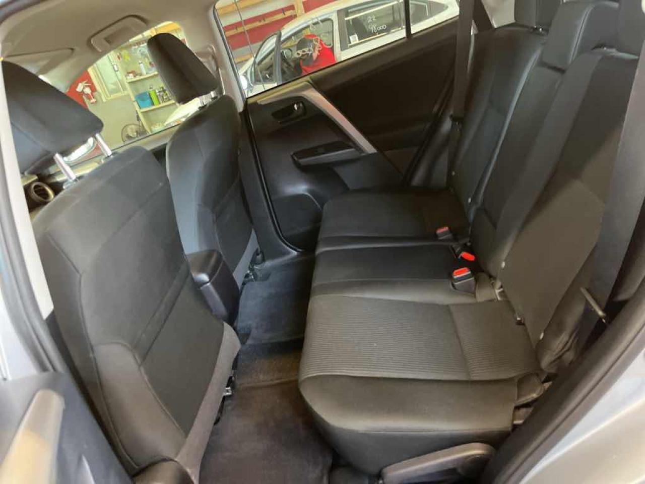 2018 Toyota RAV4 LE - Photo #12