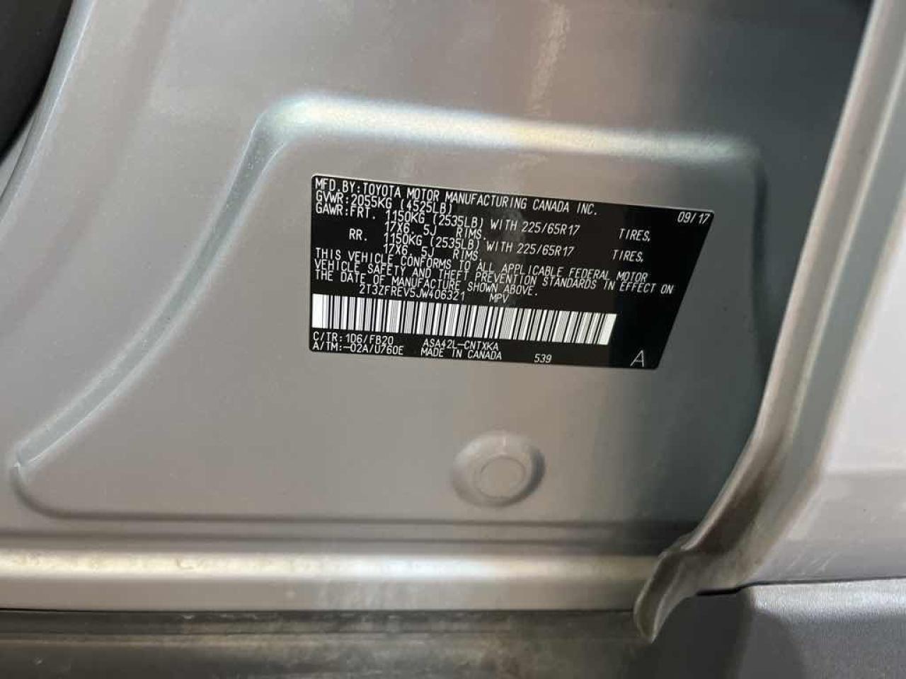 2018 Toyota RAV4 LE - Photo #13