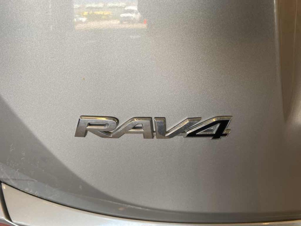 2018 Toyota RAV4 LE - Photo #20