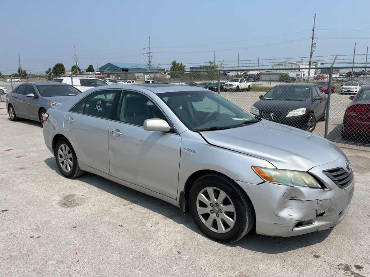 2009 Toyota Camry Hybrid - Photo #3
