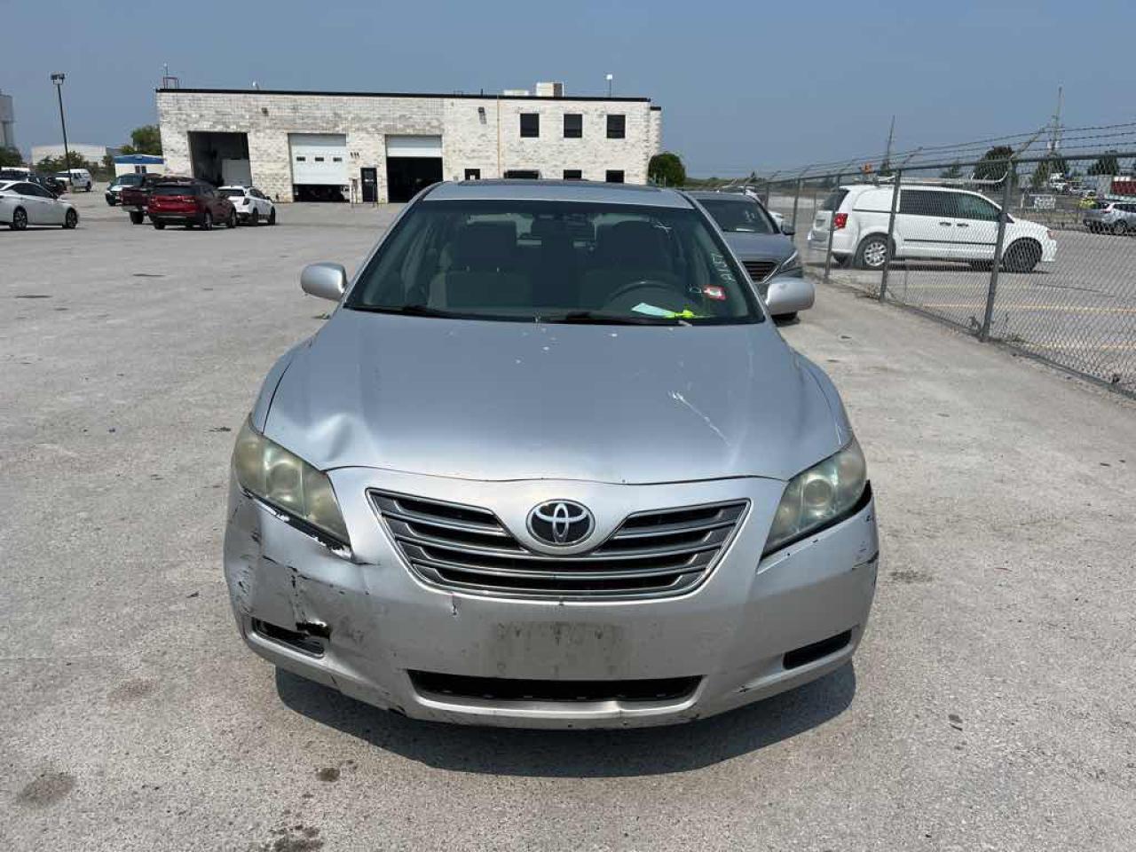 2009 Toyota Camry Hybrid - Photo #2