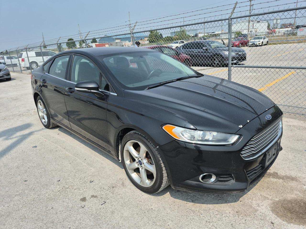2013 Ford Fusion SE - Photo #3
