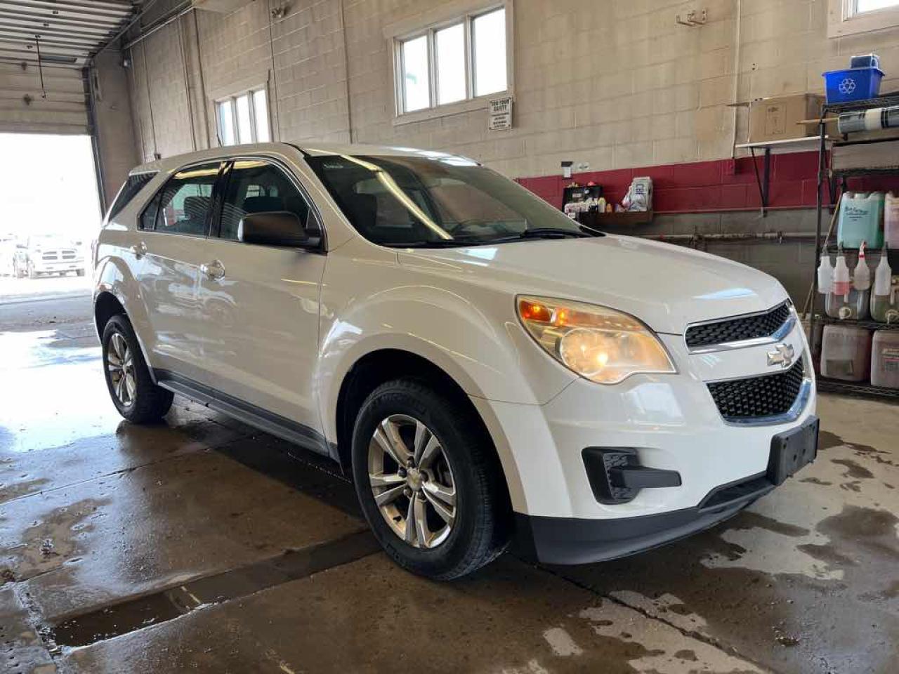 2015 Chevrolet Equinox LS - Photo #3