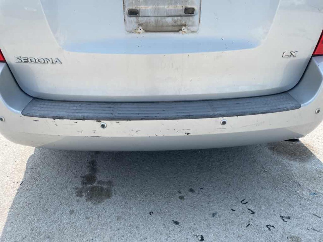 2007 Kia Sedona LX - Photo #23
