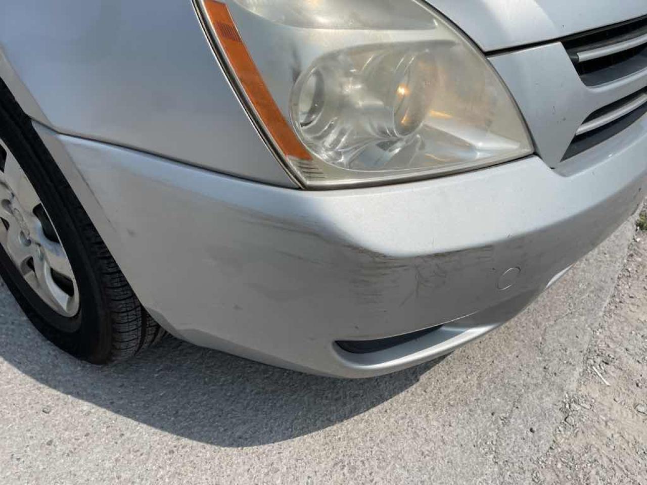 2007 Kia Sedona LX - Photo #32