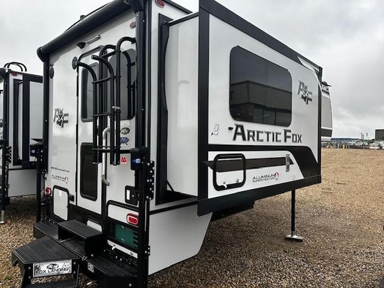 2026 ARCTIC FOX 811 