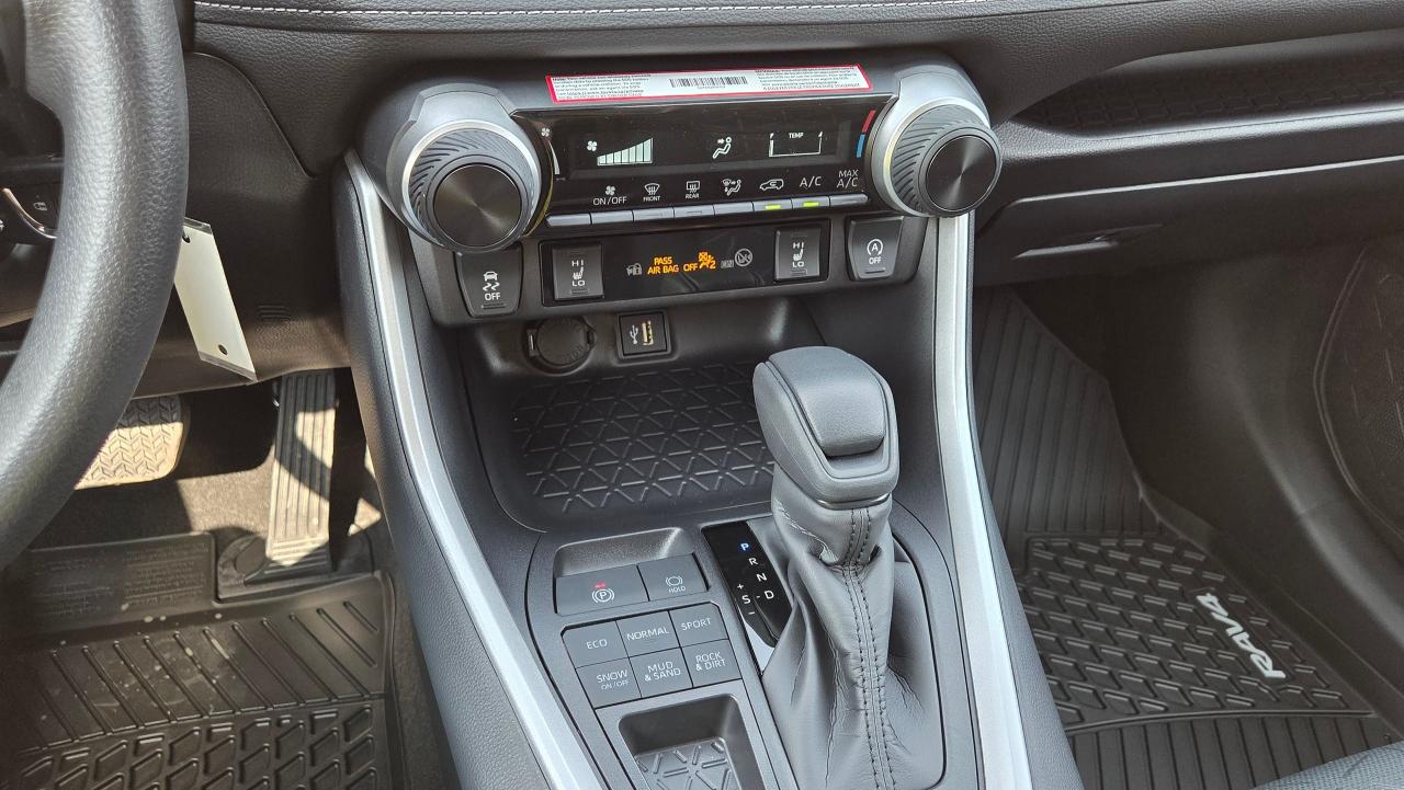 2025 Toyota RAV4 LE AWD - Photo #12