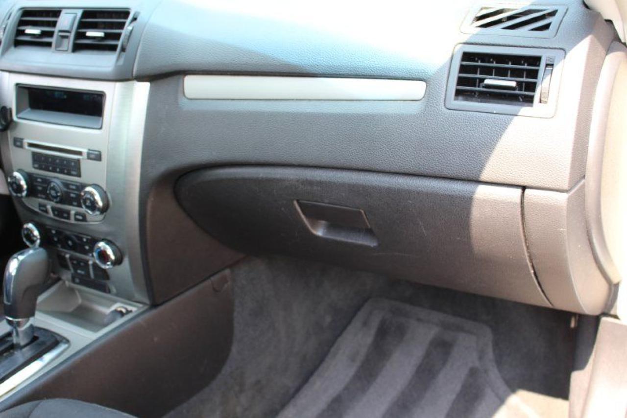 2012 Ford Fusion SE*FWD*2.4L-4cyl*Cruise Control - Photo #11