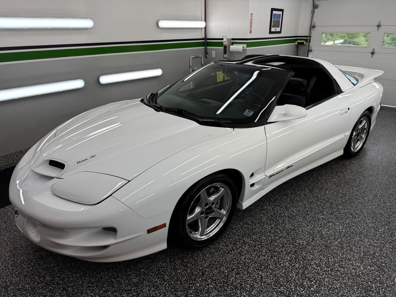 2001 Pontiac Firebird Trans Am WS6 - Photo #3