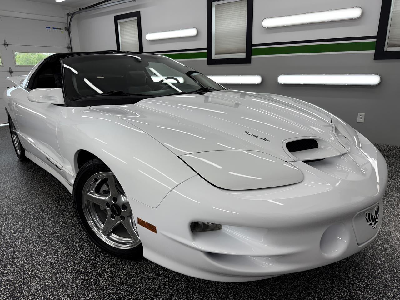 2001 Pontiac Firebird *SOLD* - Photo #1
