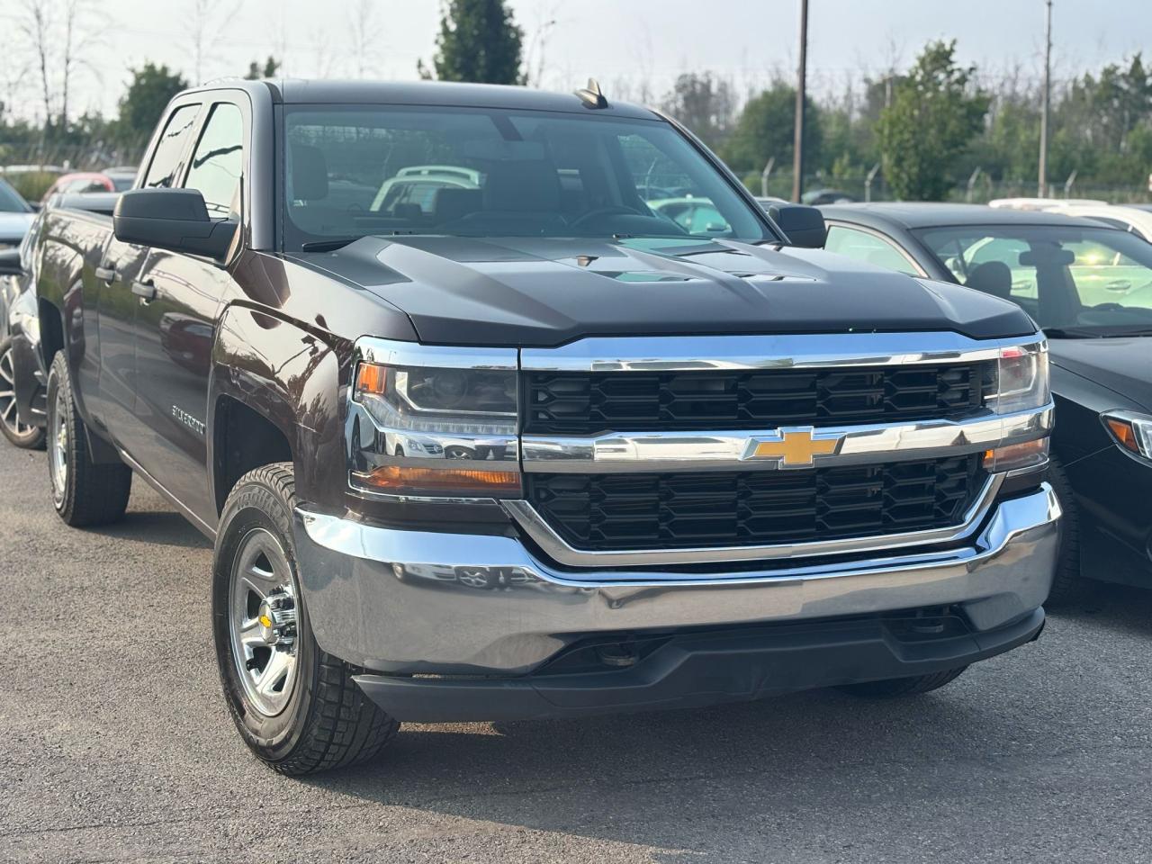 Used 2016 Chevrolet Silverado 1500 Work Truck for sale in Vaudreuil-Dorion, QC