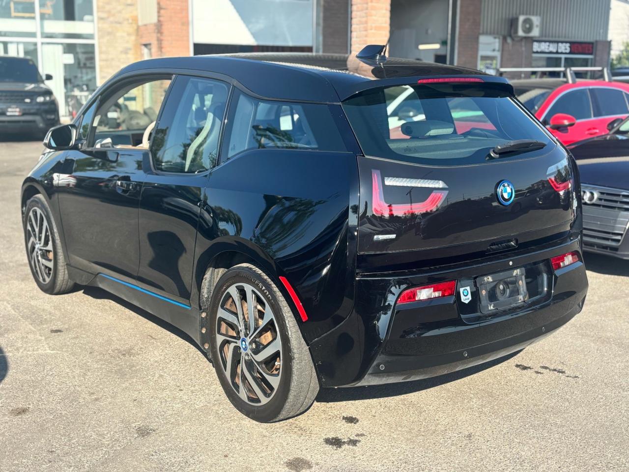 2017 BMW i3  - Photo #8