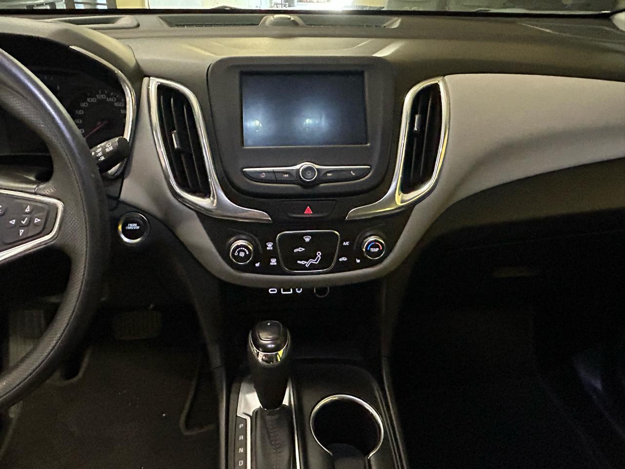 2020 Chevrolet Equinox LS - Photo #8