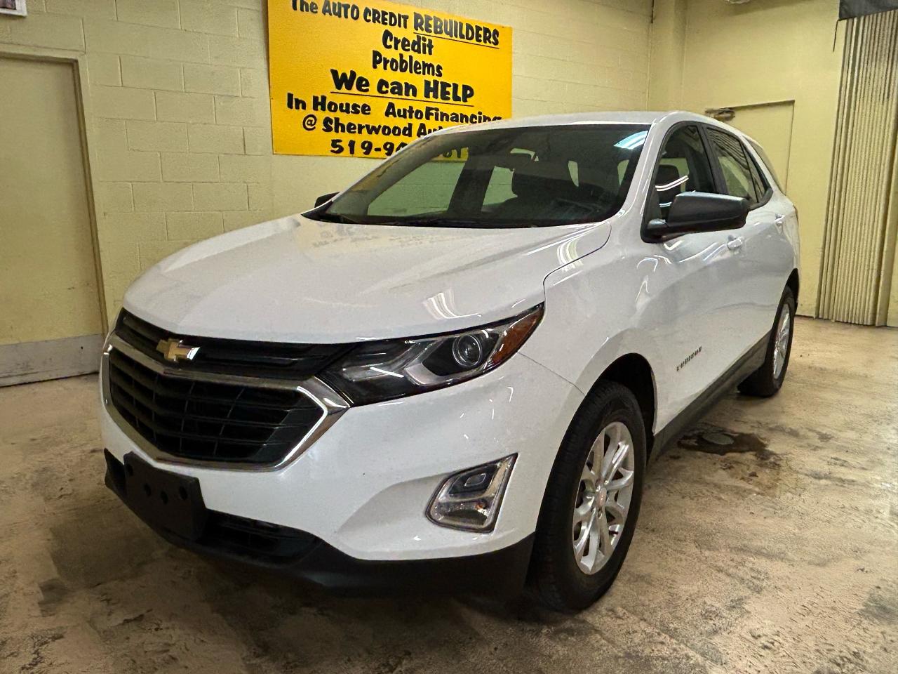 2020 Chevrolet Equinox LS - Photo #3