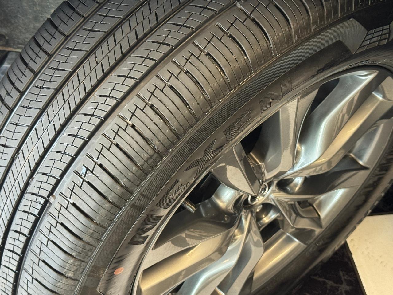 2020 Mazda CX-9 GS AWD+Adaptive Cruise+New Brakes+CLEAN CARFAX - Photo #4