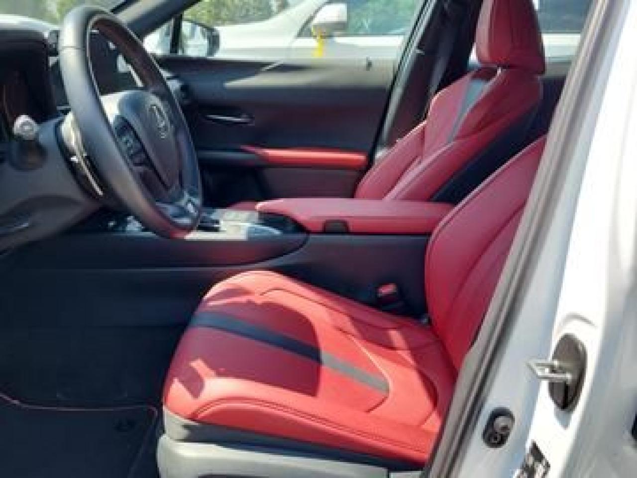 2024 Lexus UX UX 250H - Photo #3