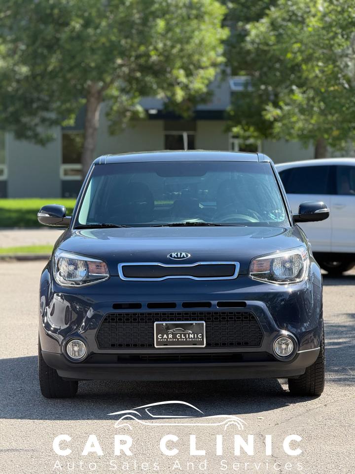 Used 2015 Kia Soul LX for sale in Calgary, AB