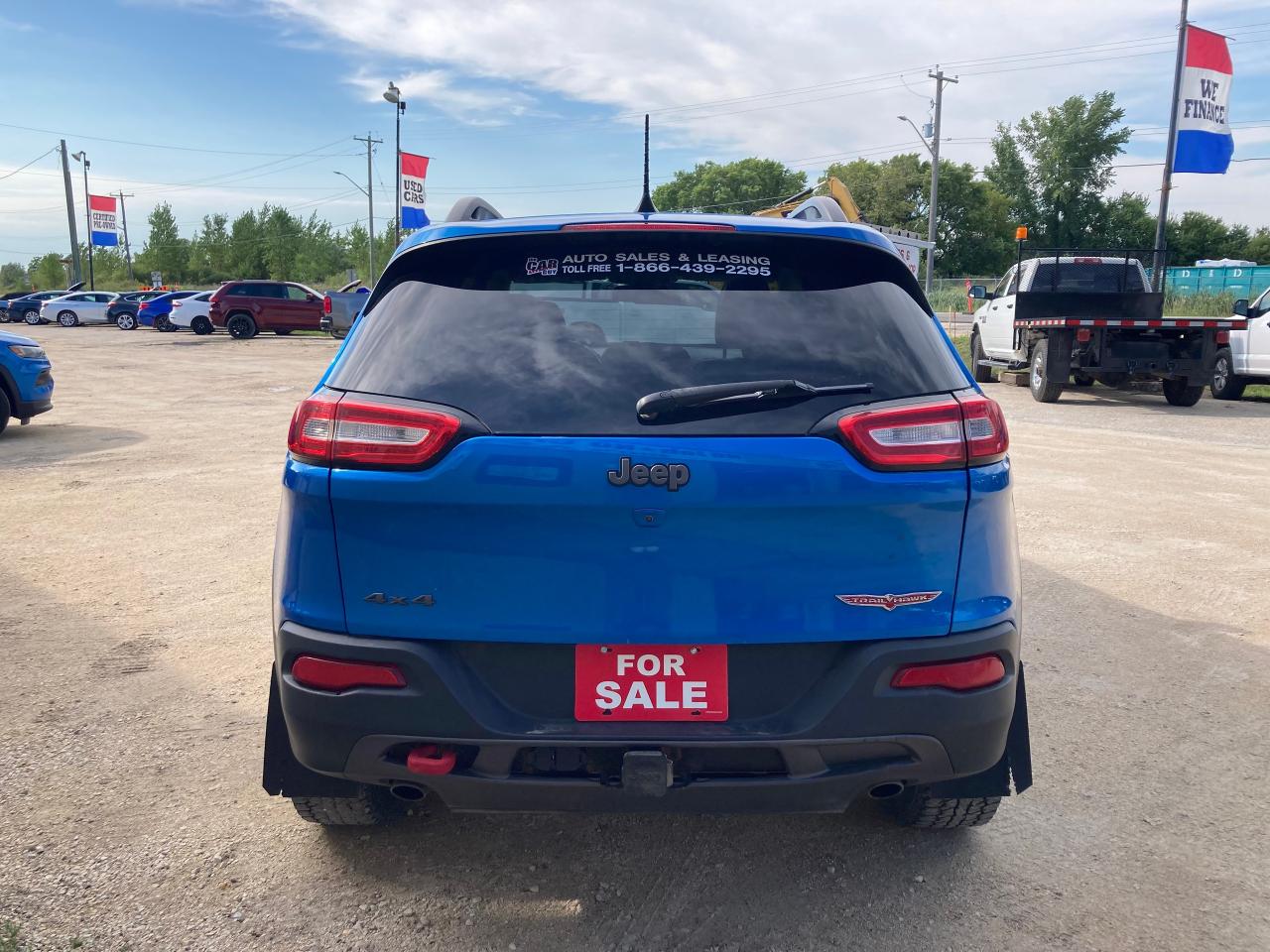 2018 Jeep Cherokee Trailhawk Leather Plus - Photo #4
