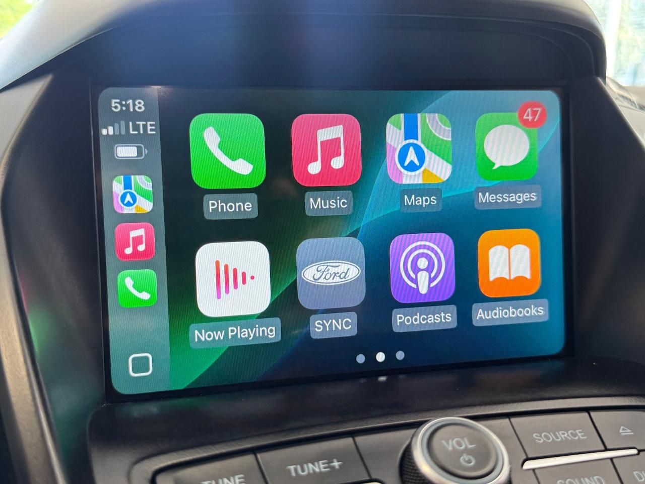 2017 Ford Escape SE+ApplePlay+Camera+Heated Seats+Rear Park Sensors Photo25
