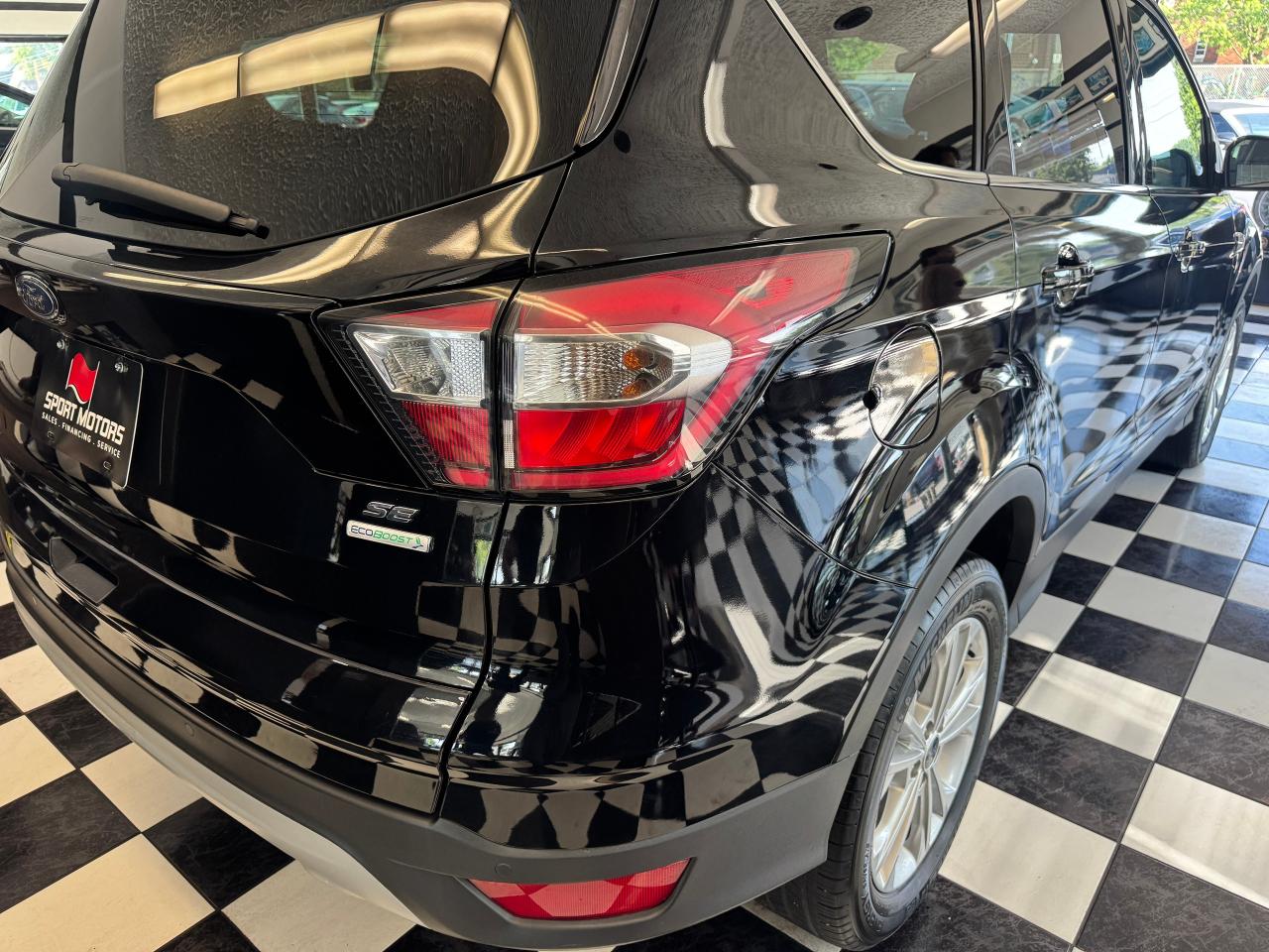 2017 Ford Escape SE+ApplePlay+Camera+Heated Seats+Rear Park Sensors Photo34