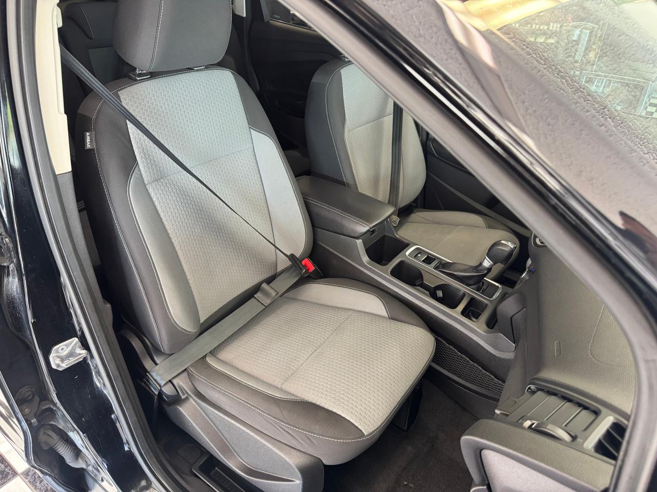 2017 Ford Escape SE+ApplePlay+Camera+Heated Seats+Rear Park Sensors Photo20